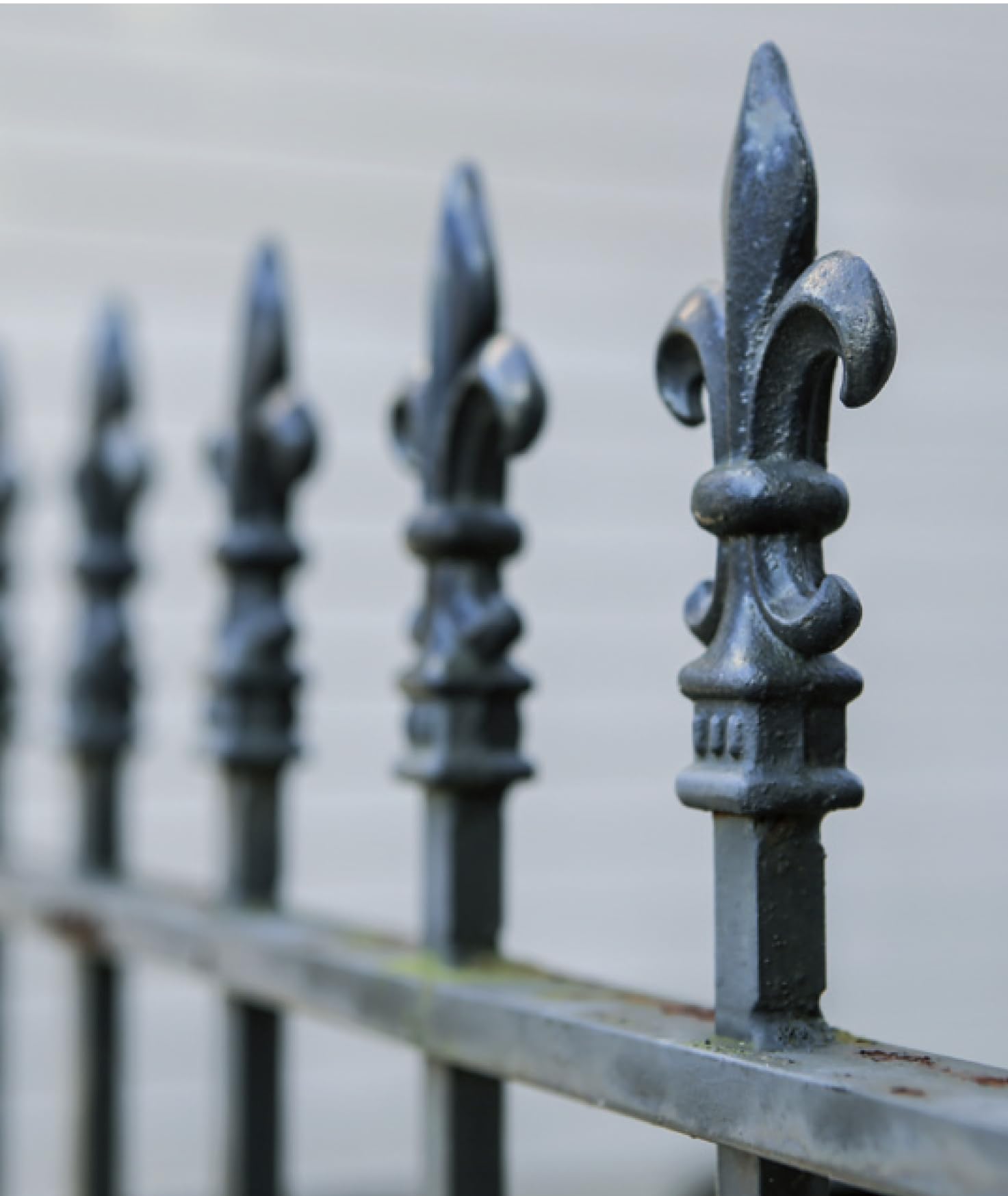 Heavy-duty fittings manufacturer ornamental fence spears and rail heads