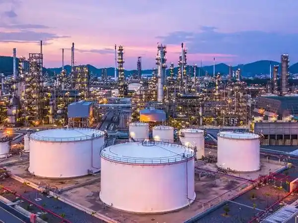 High-performance ductile iron fittings for oil refinery and industrial pipelines